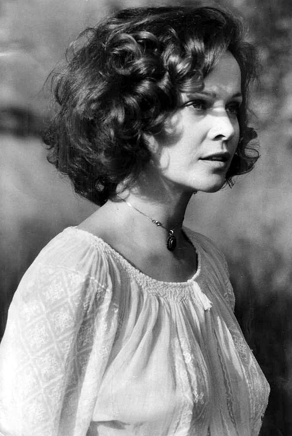 Yosh bokira qizlar bilan jinsiy aloqa