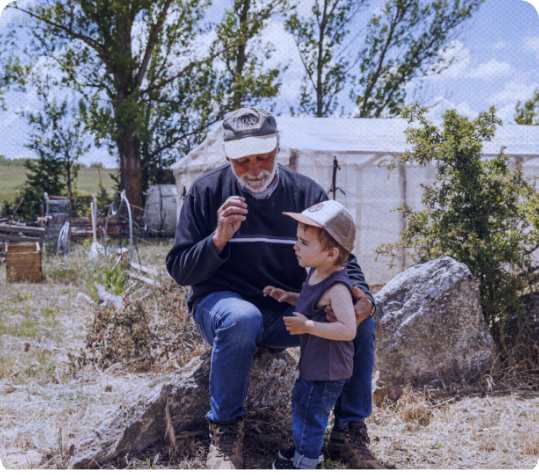 Foto sobre fondo azul