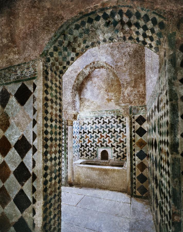 Alhambra5-k4MD--711x900@abc.jpg