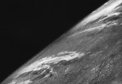 Primera fotografía de la historia tomada desde el espacio, desde un cohete V-2