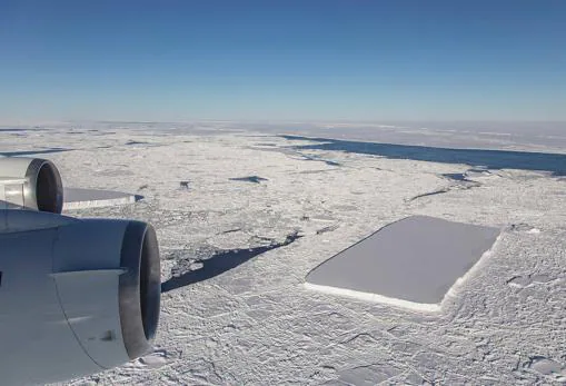 La NASA descubre un iceberg perfectamente rectangular en la Antártida 20181016-k34B--510x349@abc