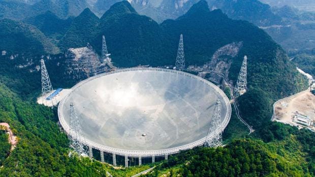 El Radio Telescopio de Apertura esférica de 500 metros, en China, en la imagen, comenzará a funcionar al 100%
