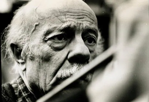 El escritor argentino Ernesto SÃ¡bto, fotografiado en 1995