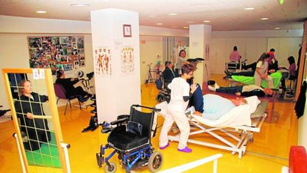 Sala de fisioterapia de la Asociación de Esclerosis Múltiple de Toledo