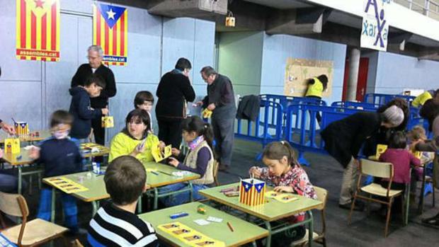 Un acto independentista en un colegio catalán