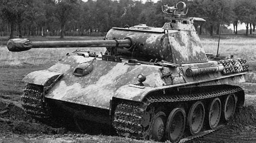 Panther V, el terror de los Sherman