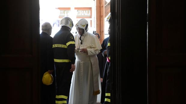 El Papa visitar a los damnificados por un terremoto en 2016 para sacarlos del olvido