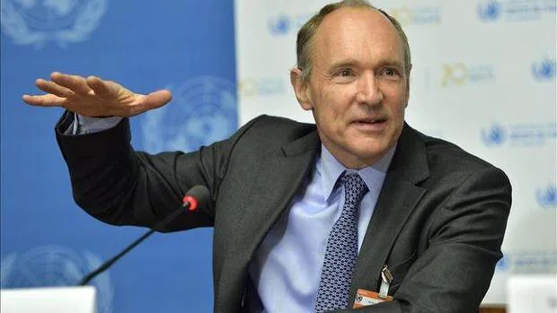 Tim Berners-Lee, durante una intervenciÃ³n pÃºblica