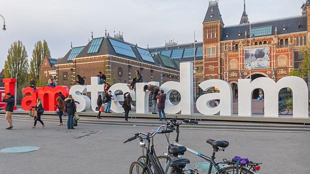 Ámsterdam dice adiós a sus famosas letras «I amsterdam»