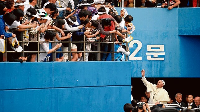 El Papa previene a Corea del Sur contra «los modelos económicos inhumanos»