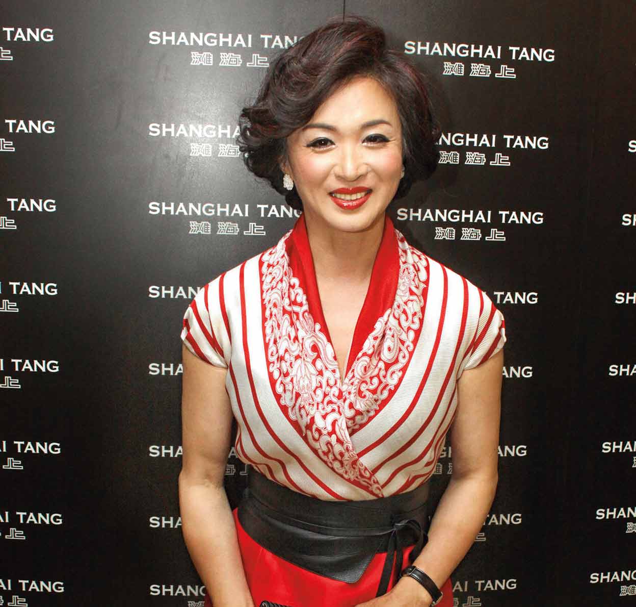 Regresa la única estrella transexual de la televisión China 1248x1190 Foto Desnuda Hq Regresa la única estrella transexual de la televisión China