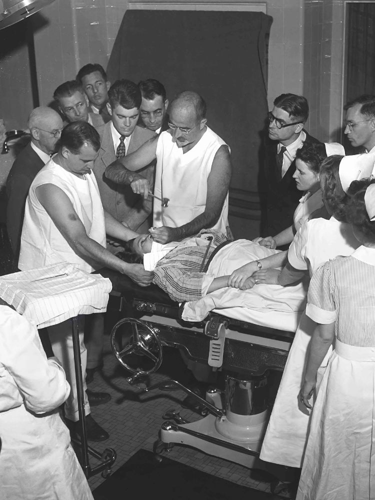 Lobotomía: el tratamiento aterrador... que ganó el Premio Nobel